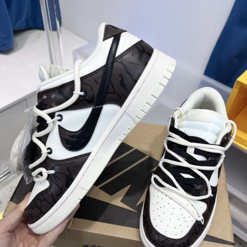 Nike Dunk Shoes